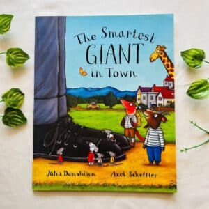 The Smartest Giant in Town By Julia Donaldson: Picture Story Book