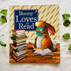 Bunny Loves to Read: Picture Story Book