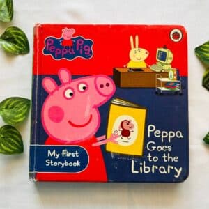 Peppa Pig Peppa Goes to the Library: Board Book