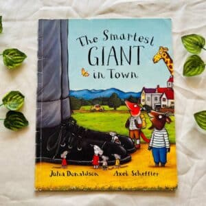 The Smartest Giant In Town: Picture Story Book