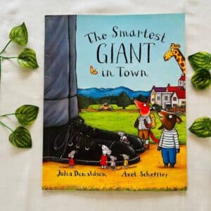 The Smartest Giant In Town: Picture Story Book