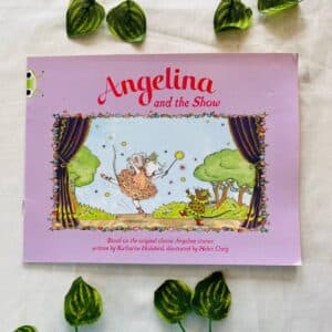 Angelina And The Show
