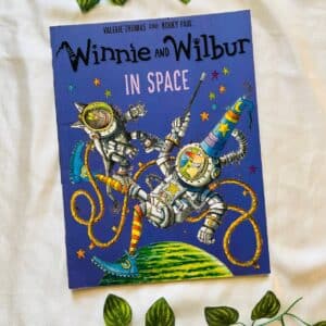 Winnie and Wilbur In Space: Picture Story Book