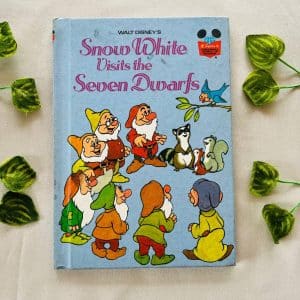 Disney: Snow White Visit The Seven Dwarfs
