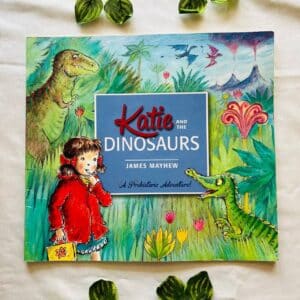Katie and the Dinosaurs: Picture Story Book