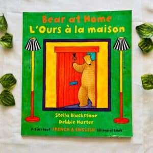 Bear at Home: Picture Story Book (English & French)
