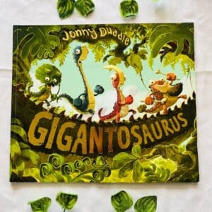 Gigantosaurus: Picture Story Book