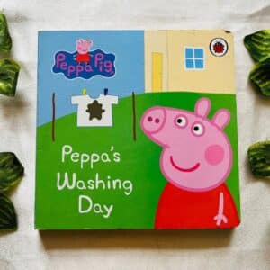 Peppa Pig Peppa's Washing Day: Board Book