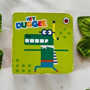 Hey Dugge The Super Squirrel Badge: Board Book