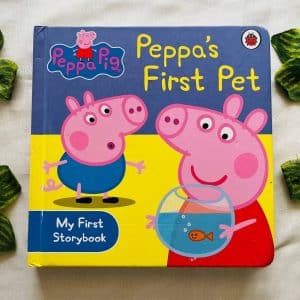 Peppa Pig Peppa's First Pet: Board Book