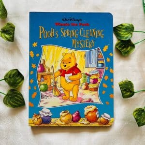 Disney Winnie-the-Pooh Pooh's Spring-Cleaning Mystery: Board Book