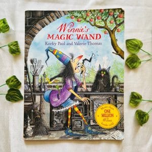 Winnie's Magic Wand: Picture Story Book