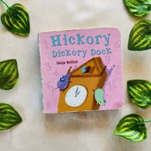Hickory Dickory Dock: Board Book