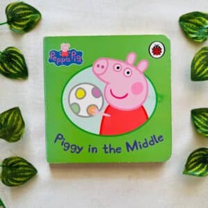 Peppa Pig Piggy In the Middle: Board Book