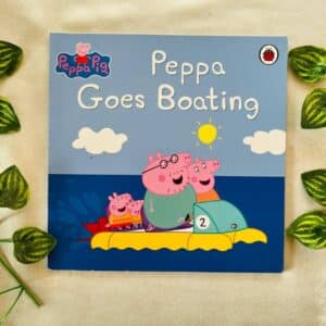 Peppa Pig Peppa Goes Boating: Picture Story Book