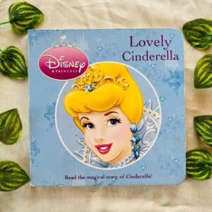 Disney Princess Lovely Cinderella: Board Book