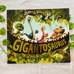 Gigantosaurus: Picture Story Book