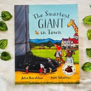 The Smartest Giant In Town By Julia Donaldson: Picture Story Book